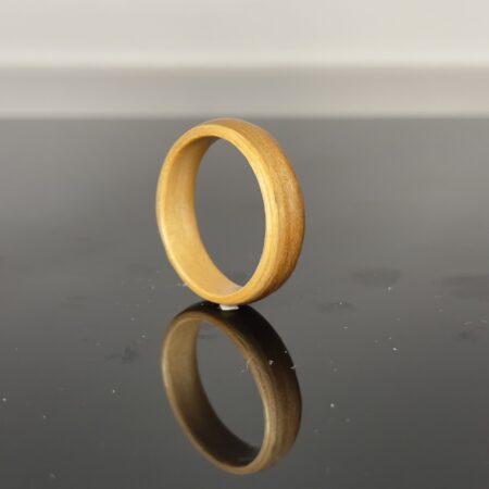 Satijn Noten Ring